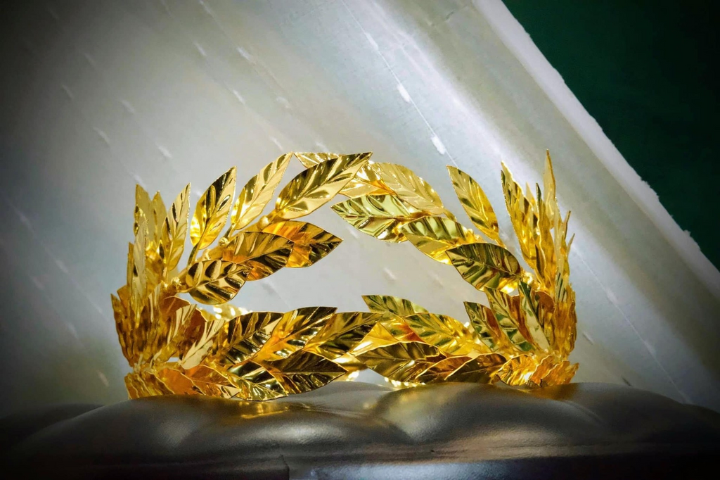 Graduation Laurel Crown